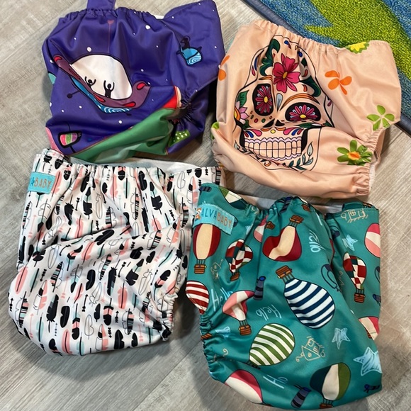 4 Pack Reusable Diapers - Picture 2 of 10